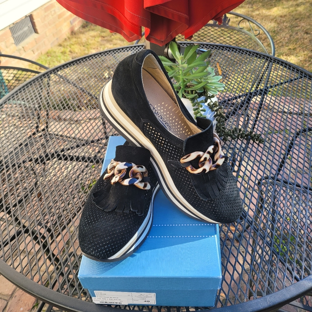 Softwaves Shoes